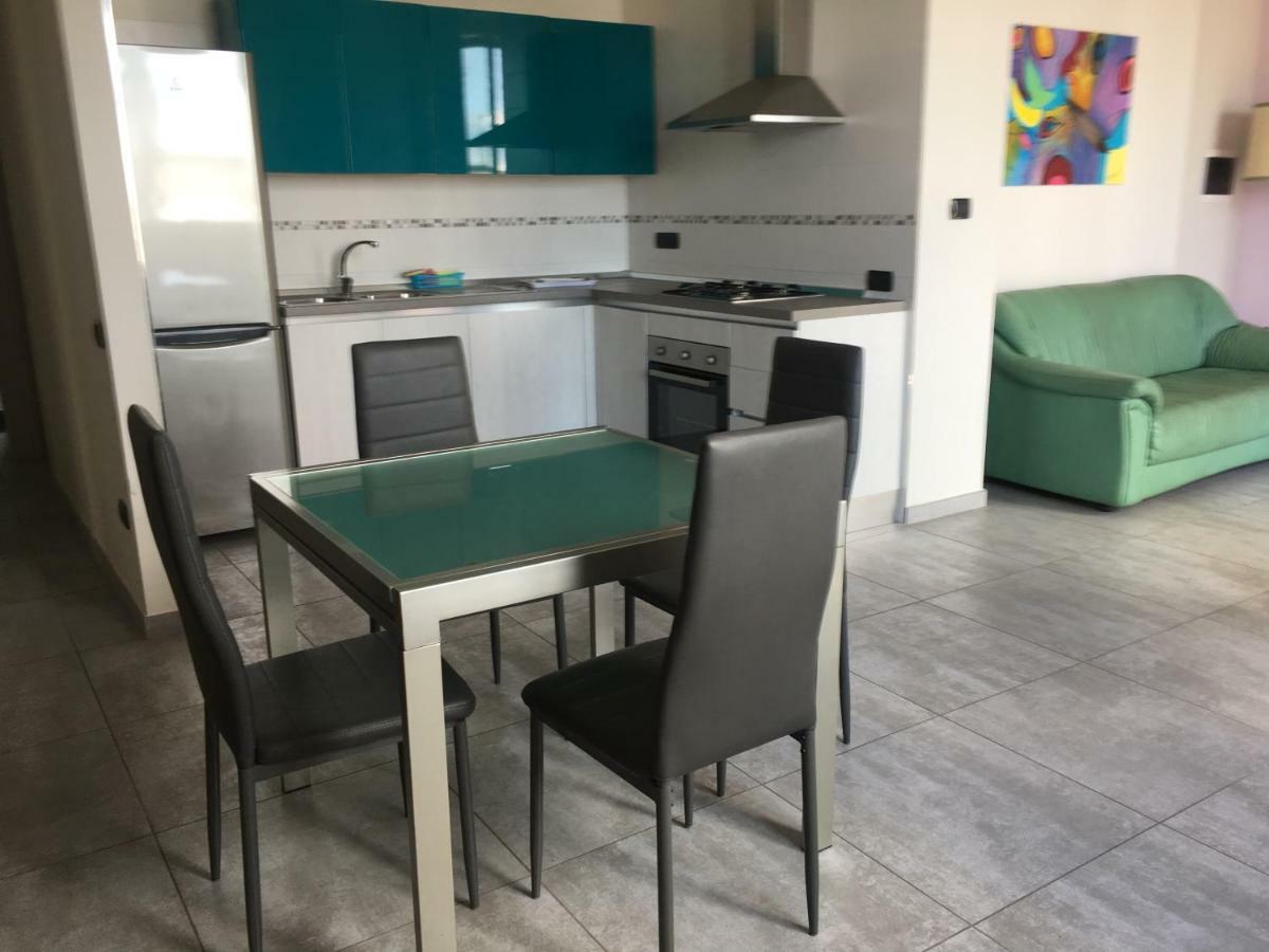 Blu Mare Lägenhet Salerno Exteriör bild